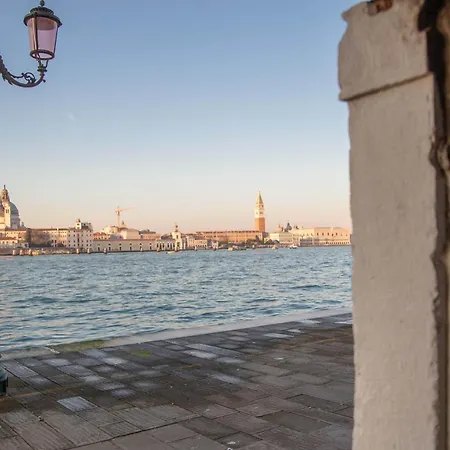 Ca Viola E Tobia By Venicevillas Apartmán *